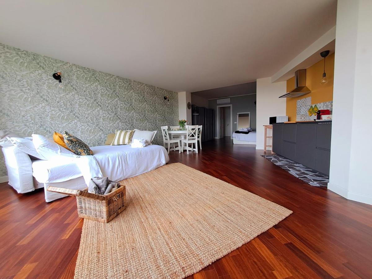 Aria Di Franciacorta Apartment Corte Franca Exterior photo
